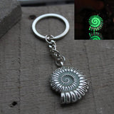 Glowing Conch Shell Keychain Dark Men Women Keyring GLOW in the DARK