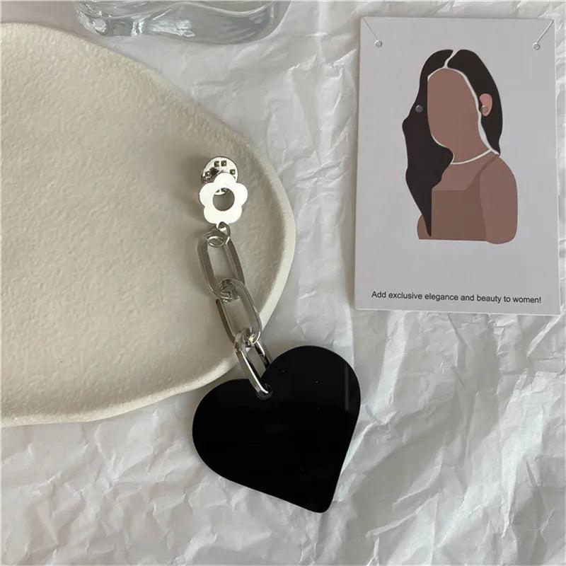 Heart Shape Pendant Yakeli Brooch Hip-hop Punk Micro Chapter