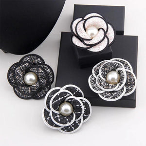 Vintage Wool Camellia Flower Pearl Brooch