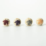 20Pcs 16mm Maple Leaf Grid Wooden Beads DIY Halloween Party Decoration