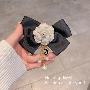 Vintage Flower Brooch with Pearl Tassel and Bowknot Design