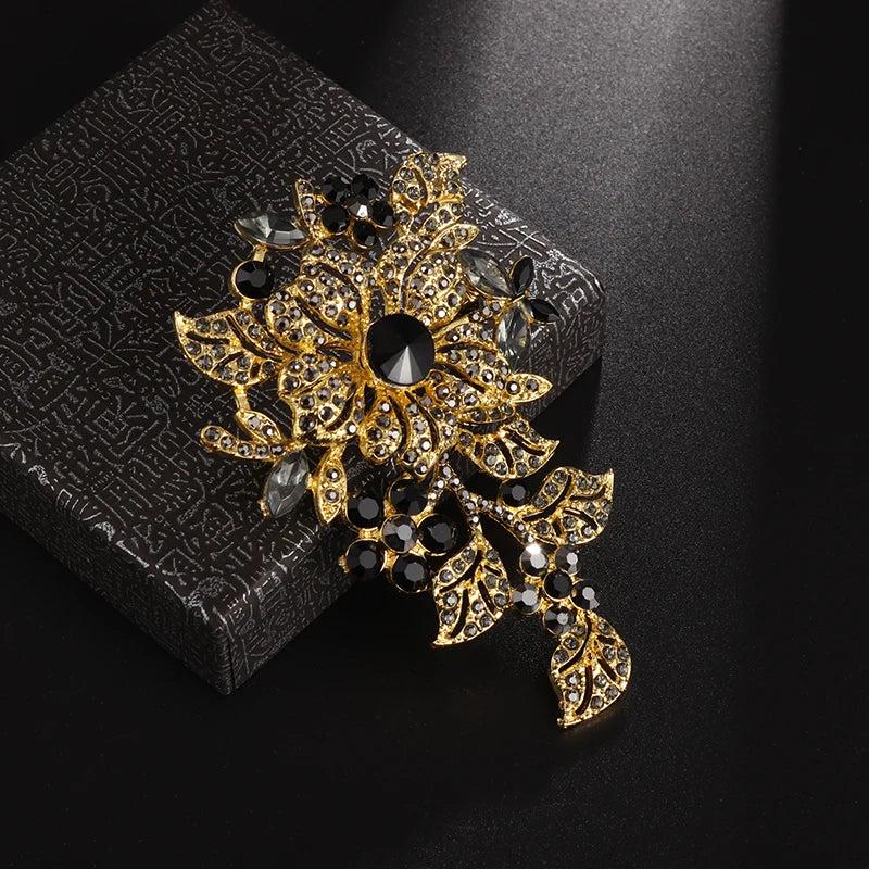 Charm Pink Zircon Rose Flower Brooch Pin for Ladies Temperament