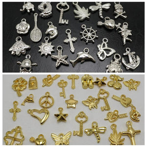 100 Mixed Silver Gold Acrylic Charm Pendants Flower Cross