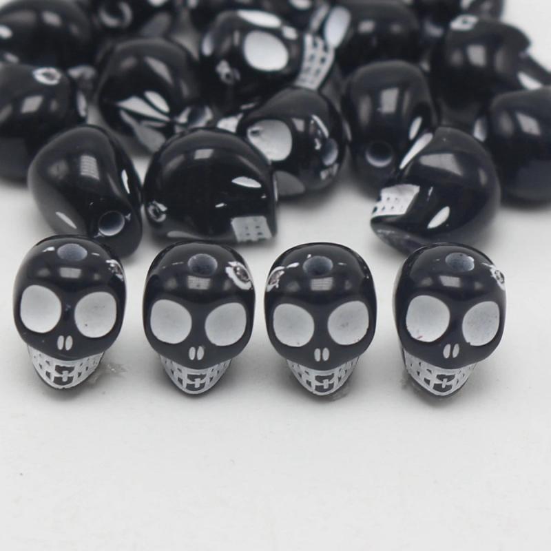 100 Acrylic Gothic Skull Beads 10mm for Halloween