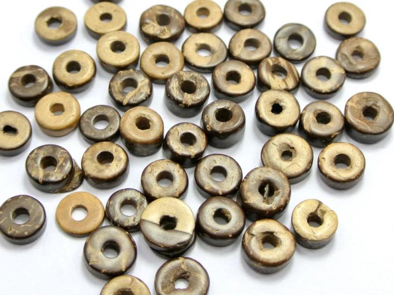 200 pcs Dark Coconut Heishi Beads 9mm