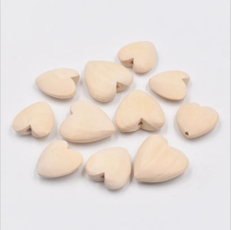 10Pcs Natural Heart-Shaped Wooden Chips for DIY Earrings Pendant Jewelry