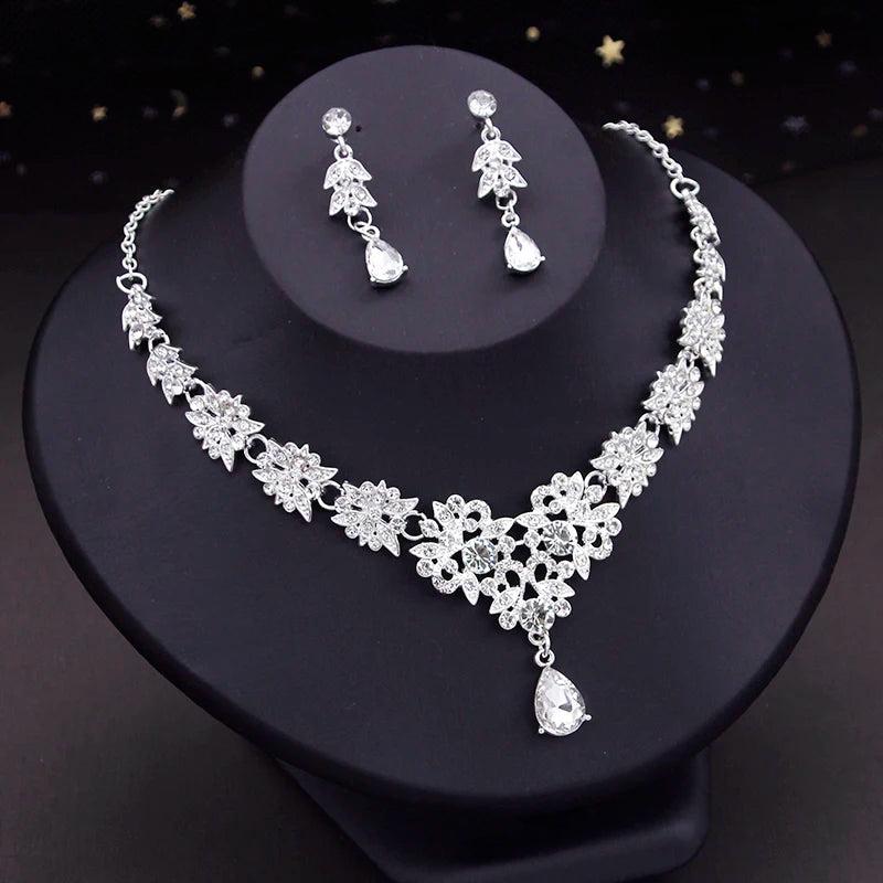 Rhinestone Pendant Necklace Earrings Set