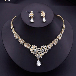 Rhinestone Pendant Necklace Earrings Set