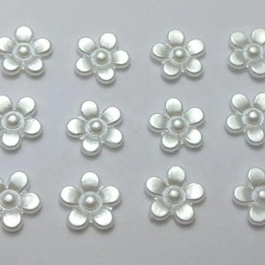 200 Pearl Acrylic Daisy Flower Beads 11mm FlatBacks for Scrapbook Craft