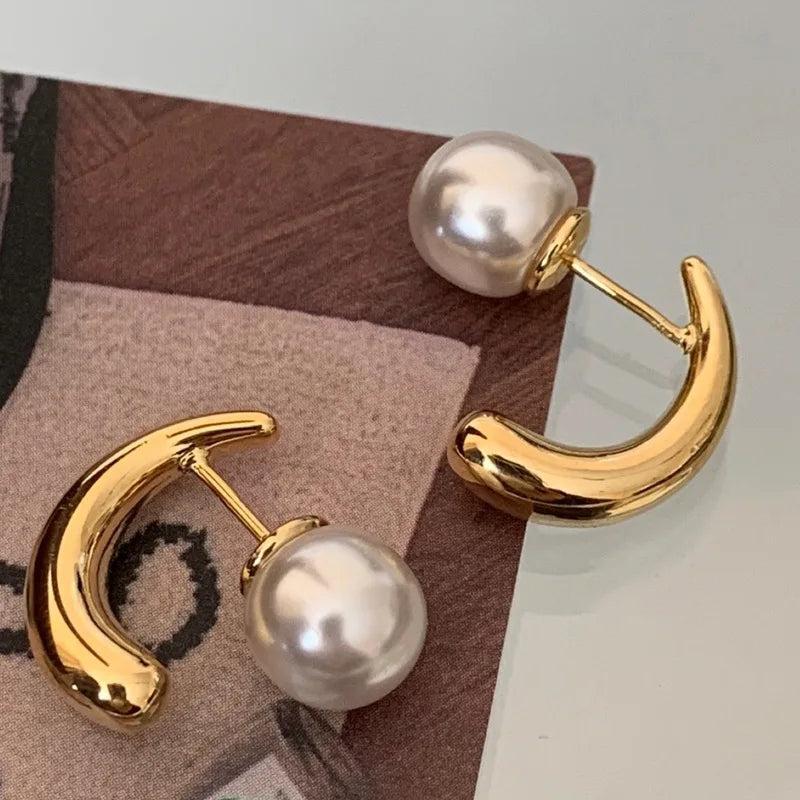 Bilandi 925 Silver Stud Earrings with Simulated Pearl
