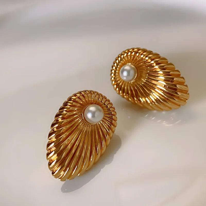 Bilandi Jewelry 925 Silver Stud Earrings with Simulated Pearl