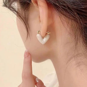 French Romance V U Letter Pendant Earrings Acrylic Retro Charm Women's Jewelry