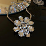 Vintage Crystal Flower Jewelry Set Rhinestone Stud Earrings