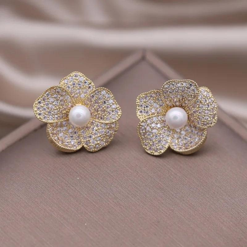 14k Plated Korea Jewelry Zircon Flower Pearl Earrings for Women