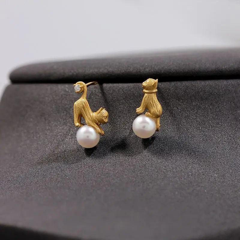Asymmetric Cat Pearl Earrings for Women