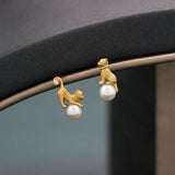 Asymmetric Cat Pearl Earrings for Women