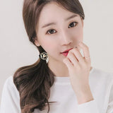 Camellia Hair Ring for Woman Party Accessory