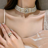 Exaggerated Retro Rhinestone Choker Necklace