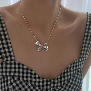 Sweet Big Bowknot Clavicle Chain Necklace