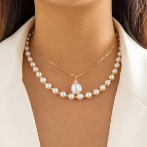 Gothic Pearl Pendant Choker Necklace for Women