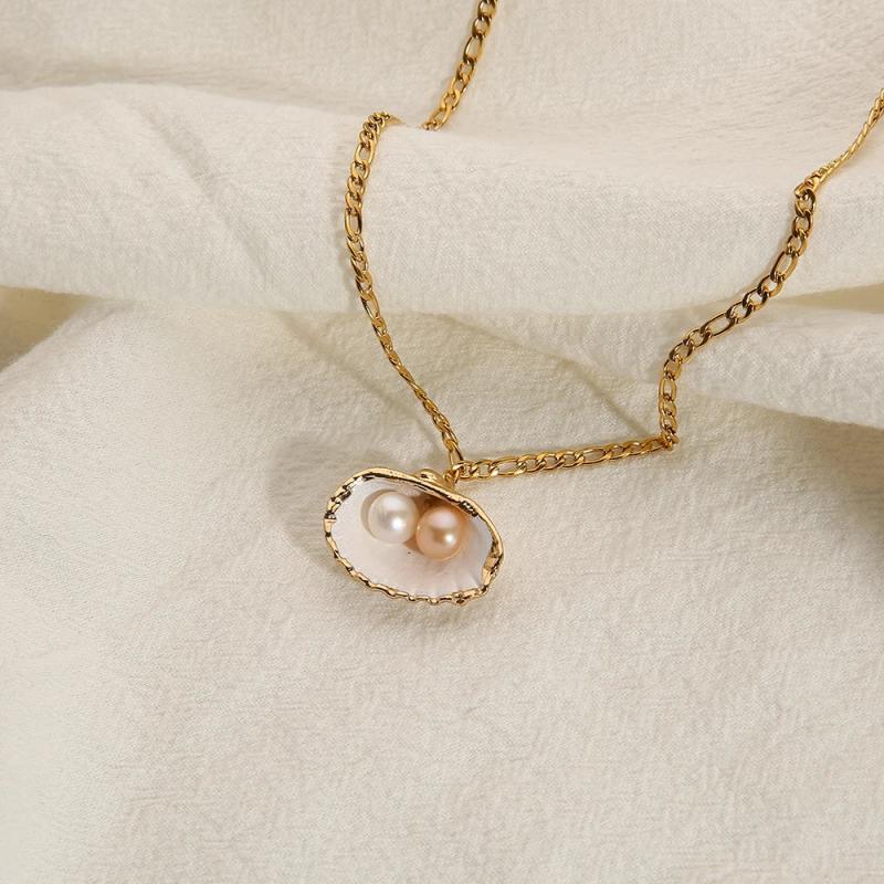 INS Stainless Steel Chain Plated Shell Freshwater Pearl Pendant Necklace