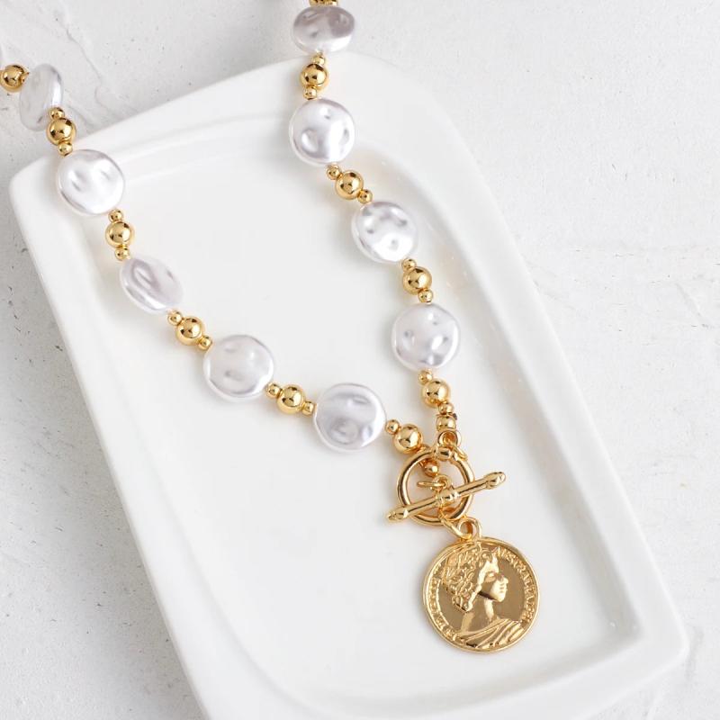 Minimalist Metal Coin Pendant Necklaces for Women