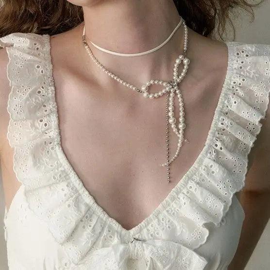Sweet Pearl Bowknot Pendant Choker Necklace for Women