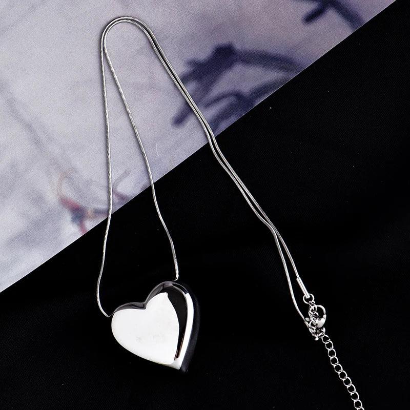 Exaggerated Peach Heart Stainless Steel Necklace Jewelry