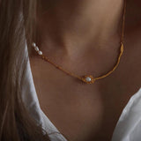 Stainless Steel Chain Necklace with Freshwater Pearl Pendant