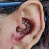 G23 Titanium Flame Nose Ring Hinged Segment Clicker Labret Cartilage Piercing