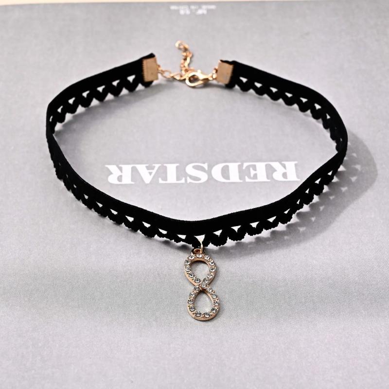 Gothic Lace Necklace Small Fresh Neckline Chain