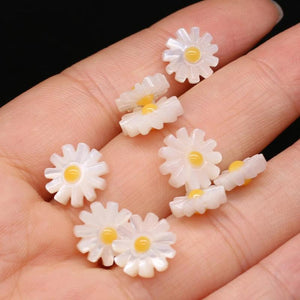 5pcs Natural Daisy Flower Sea Shell Beads for Jewelry Making