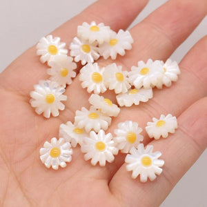 5pcs Natural Daisy Flower Sea Shell Beads for Jewelry Making