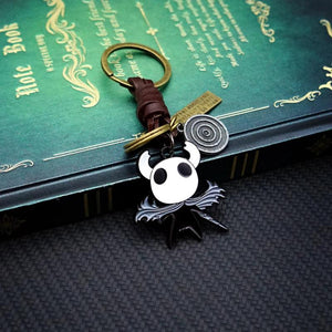 HK Keychain Bone Nail Pale king Figure Keyring Keychains Men Game Access