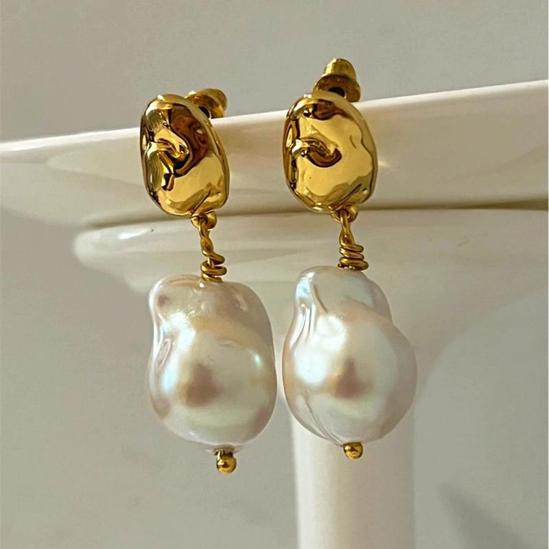 Kshmir French Retro Baroque Pearl Pendant Earrings for Women