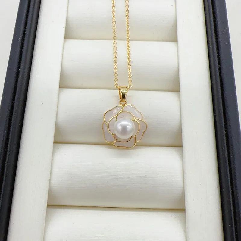 Flower Pearl Pendant Freshwater Necklace 14K Chain Romantic Gift