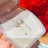 Retro Butterfly Pearl Clavicle Chain Light Necklace For Women