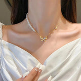 Butterfly Clavicle Chain Pearl Necklace with Zircon Cat's Eye