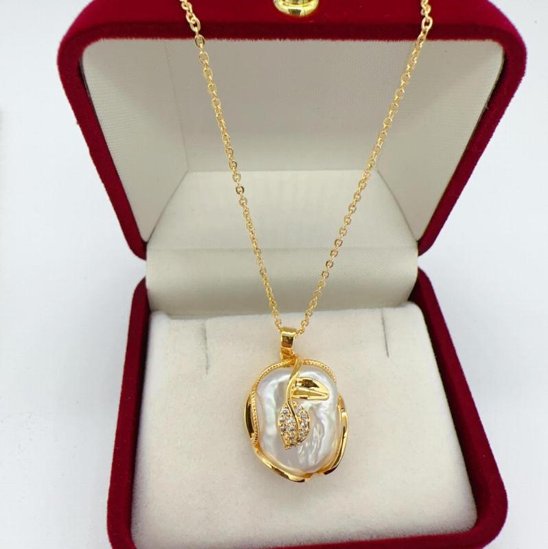 Big Pearl Leaf Pendant Necklace Women Gift