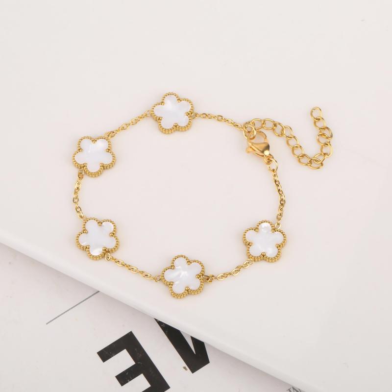 Adjustable Stainless Steel 316L Plant Flower Bracelet With Clover