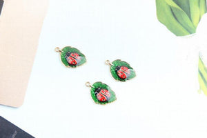 10pcs Ladybug on Leaf Charms Earring Pendant DIY Craft 15*35mm