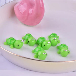 10pcs Little Tortoise Plastic Charms Keychain Necklace Pendant DIY