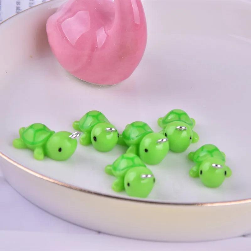 10pcs Little Tortoise Plastic Charms Keychain Necklace Pendant DIY