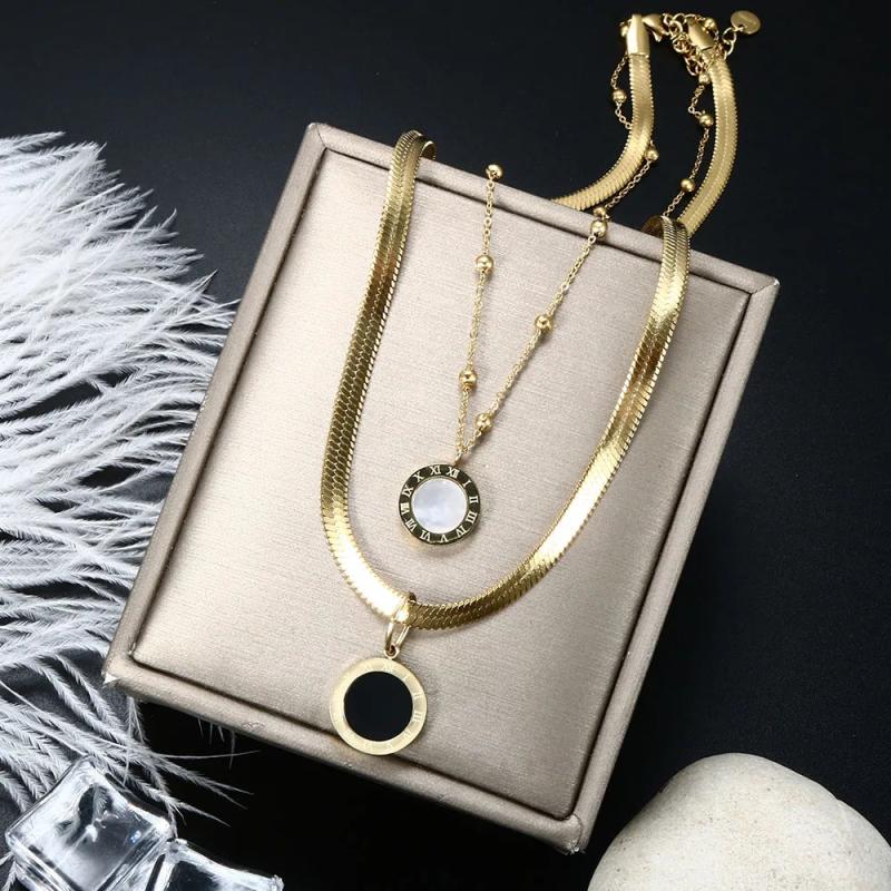 ZMFashion Layered Snakes Chains Necklace With Shell Roman Numerals Wolf Pendant