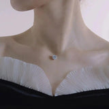 Invisible Fishline Necklace Zircon Pendant Shinning Women Choker