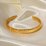Youthway Waterproof Stainless Steel Open Bangle Women Charm Jewelry