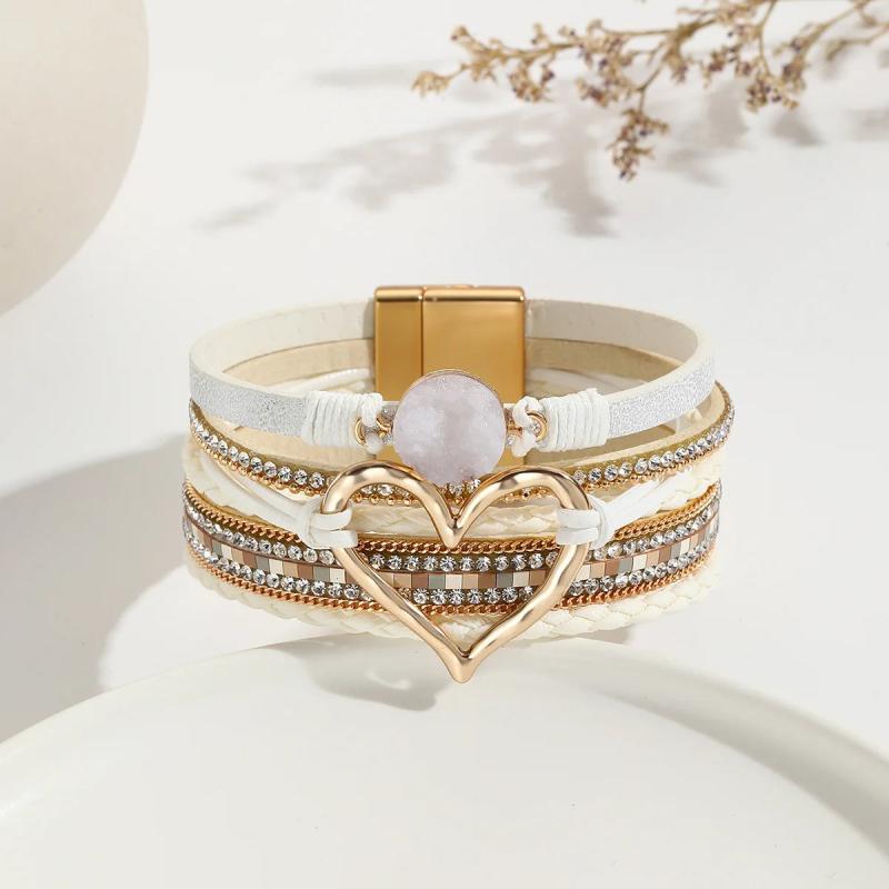 Metal Love Heart Charm Leather Bracelet for Women