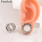 2PCS 8-16mm Hollow Flowers Tunnels Ear Plugs Gauges for Stretched Earlobe