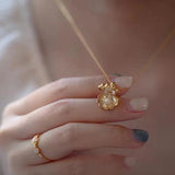 Plated Shell Charm Necklace Freshwater Pearl Pendant Choker