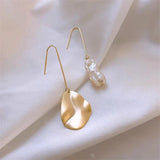 Asymmetric Baroque Pearl Earrings European Style
